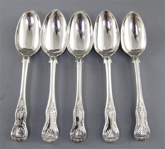A matched set of five George IV & Victorian silver serving/table spoons, Length: 9”/238mm Combined weight 18.3oz/518grms